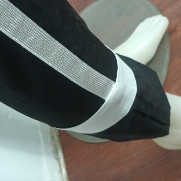 CLAVINKLEIN205W39NYC - Picture 4 of 9